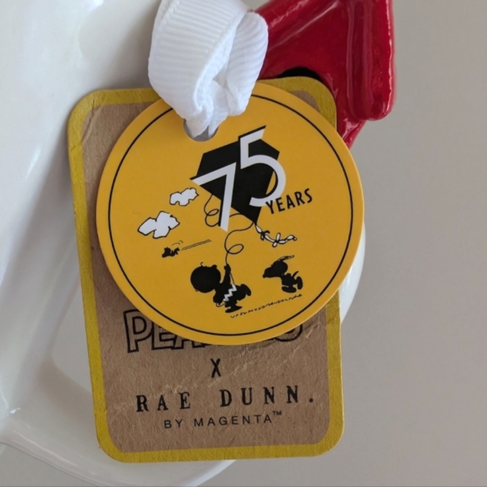 ❌SOLD❌Rae Dunn x Peanuts FLYING ACE Snoopy Mug with Dog House Figural - Picture 6 of 6